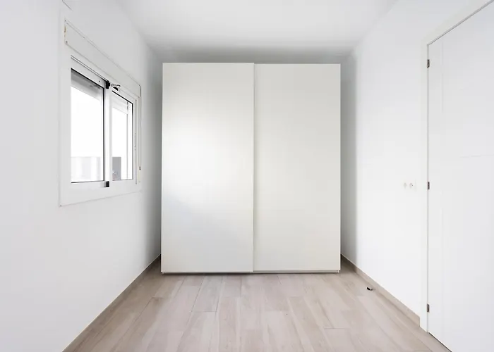 Stylish Urban In Cruz, Plaza Militar סנטה קרוז דה טנריף