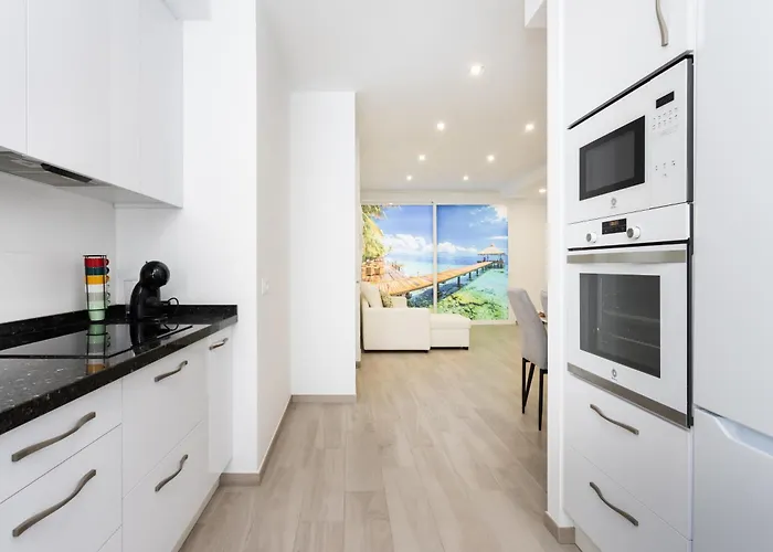 Stylish Urban In Cruz, Plaza Militar סנטה קרוז דה טנריף