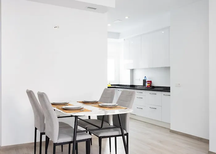 Stylish Urban In Cruz, Plaza Militar סנטה קרוז דה טנריף